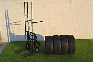 Ratam.it,Trolley for tires, tire cart, Carello porta gomme, carello gomme, Carello fusti, carello pneumatici, fusti olio, pneumatici, spostamento, chiave per bulloni, brevetti, carello, carro, tools, Tyre trolley, 2014