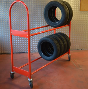 CARRELLO PORTA GOMME RATA C - CARELLO PNEUMATICI - CARELLO FUSTI - CARELLO PORTA TUTTO - BREVETTO PENDENTE